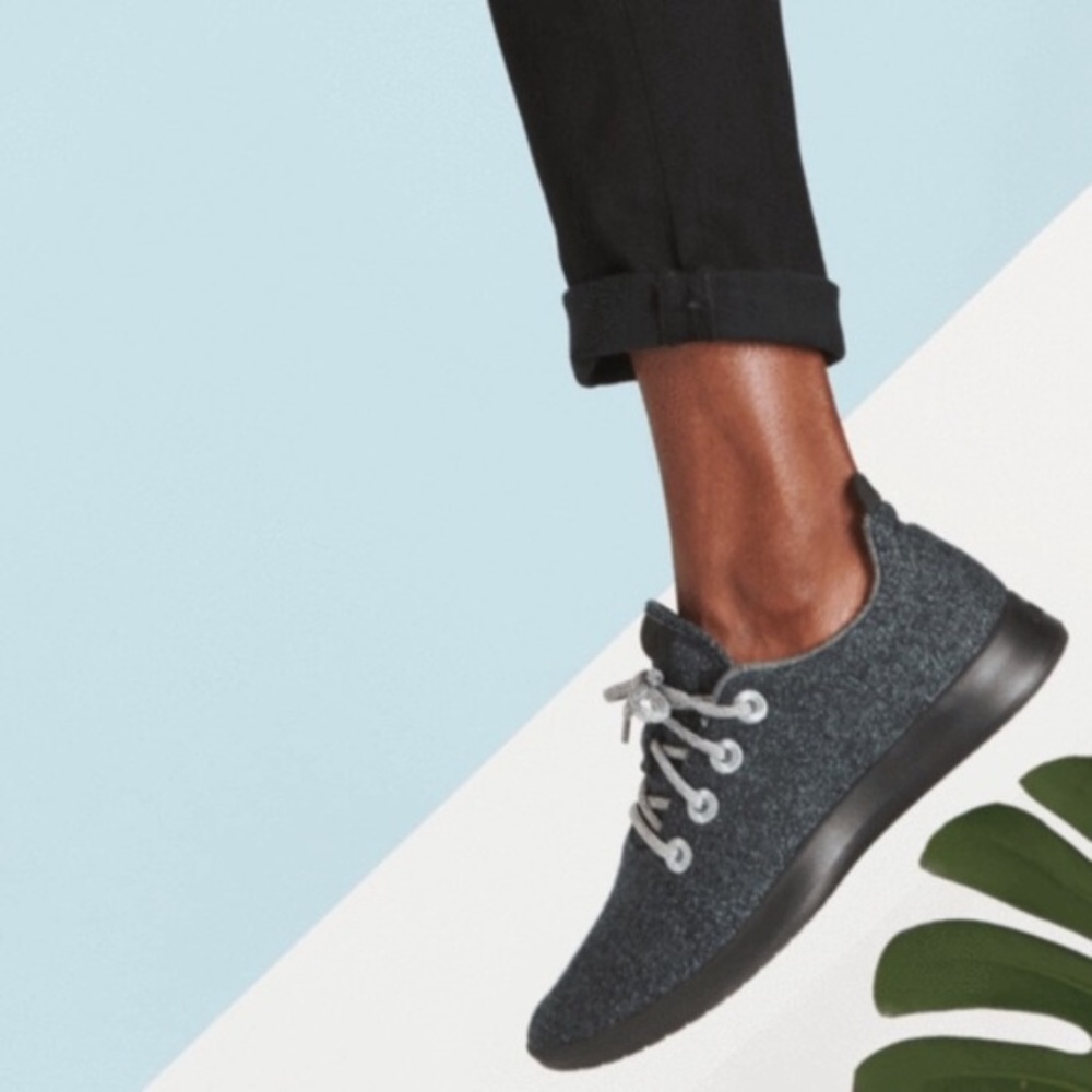 SOLD - Allbirds Merino Wool Runners in Mens Sz 14